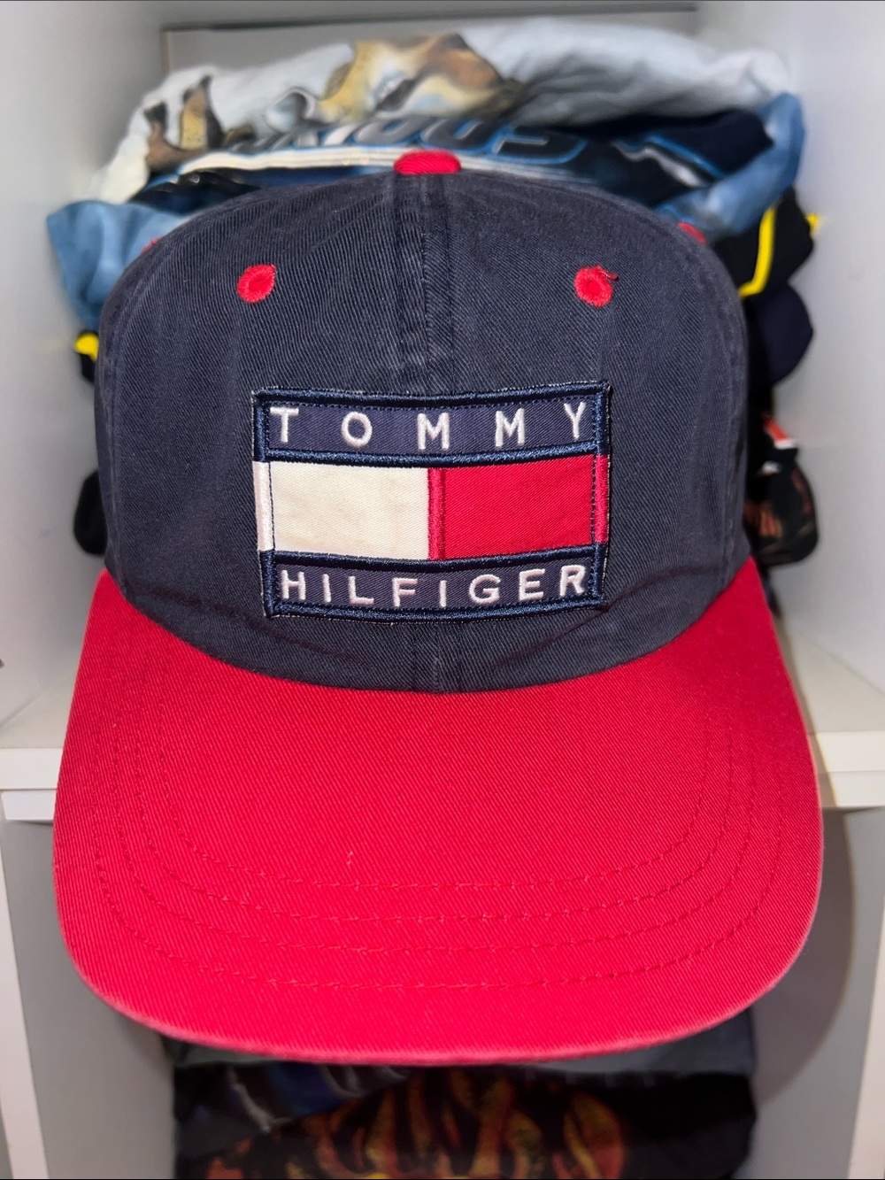 1990’s Tommy Hilfiger snapback